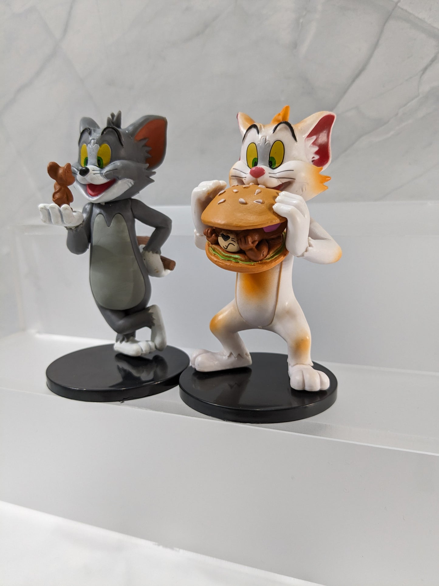 Tom & Jerry Toy Figures, Cartoon Collectibles, Classic Cat & Mouse, Best Gift for Cartoon Lovers - 2 Figures Set (10 cm)