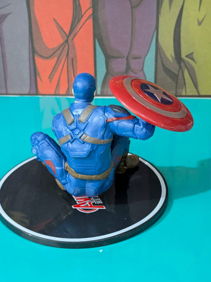 11 cm Avengers Captain America Action Figure, Superheroes Collectible Toy, PVC Statue with Base, Ideal Gift for Cap. America Fans