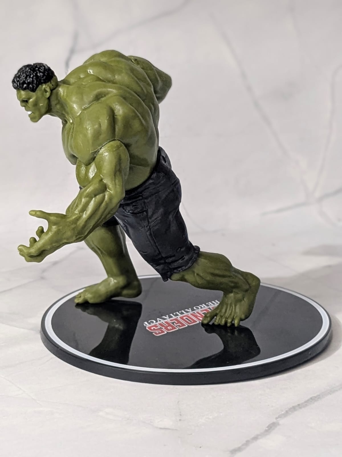 14 cm Avengers HULK Action Figure, Super Hero PVC Statue with Base, Titan Hero Series Hulk Figurine, Best Gift for Hulk Fans