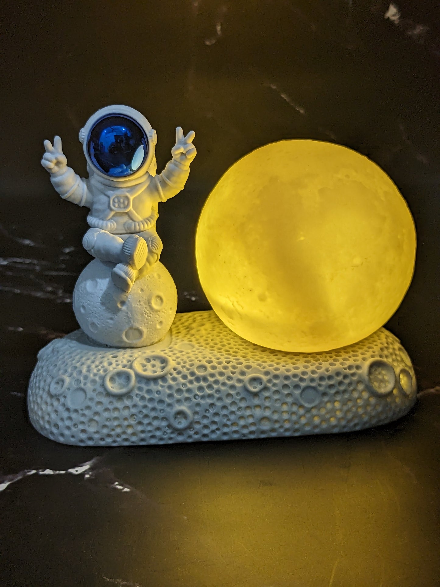 Astronaut Moon Night Light, Cute Bedside Table Lamp, Spaceman Statue, Charming Home / Bedroom Decor, Best Gift for Kids - (12x6x10 cm)