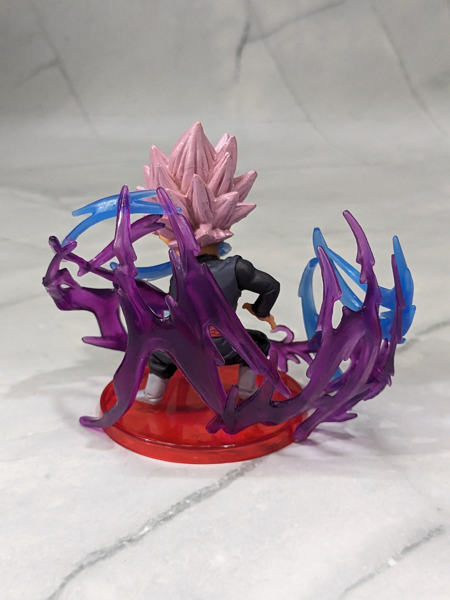 Dragon BallZ 8.5 cm Super Goku SSJ - Rose Hair, Fighting Pose Action Figure with Cute Display Stand, Energy Effect Anime for DBZ Fans