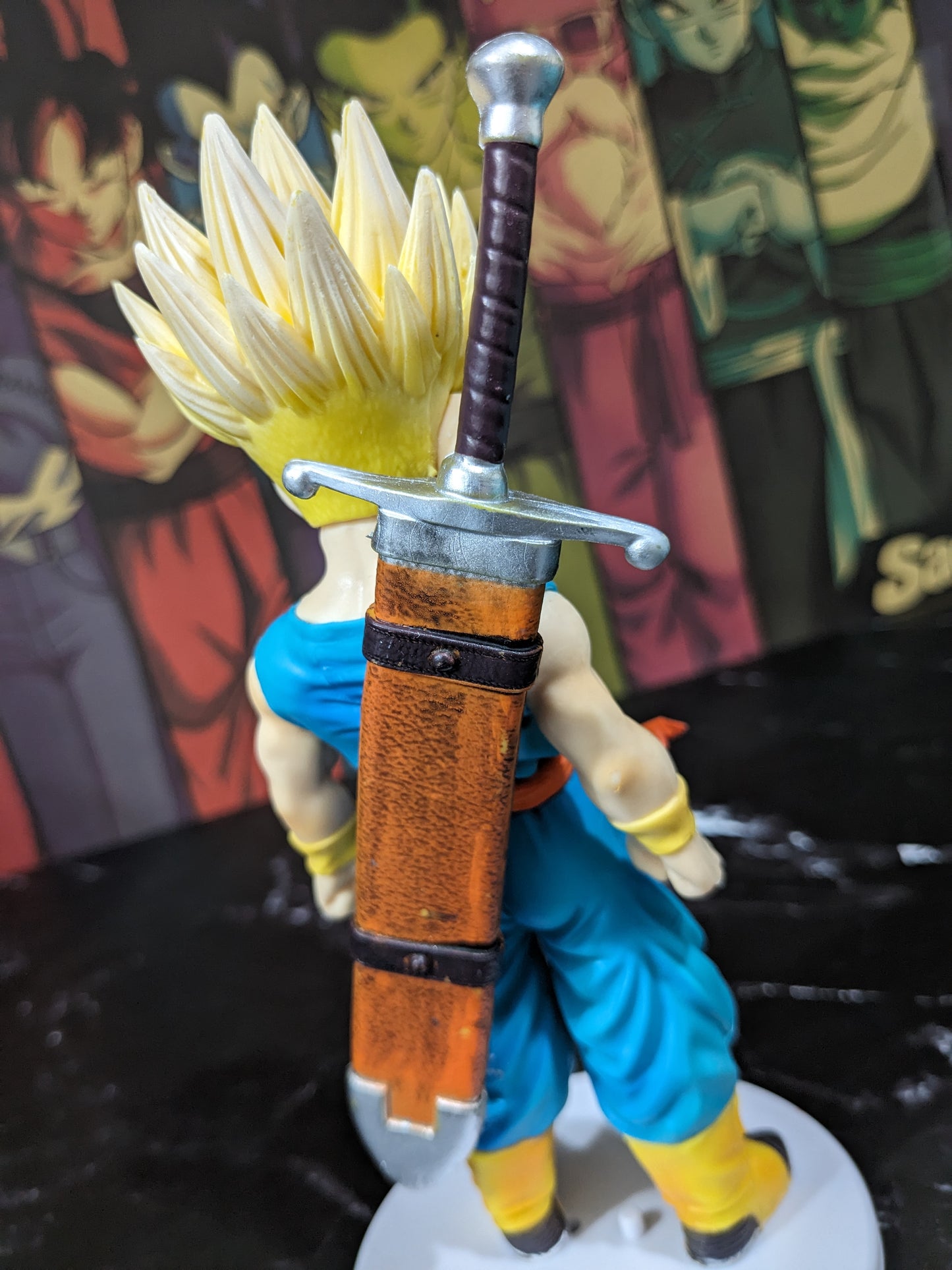 Dragon BallZ Anime Super Saiyan Kids, 19 cm Trunks Son Goten (carrying Sword), PVC Action Figure, Best Gift & Collectible for Children